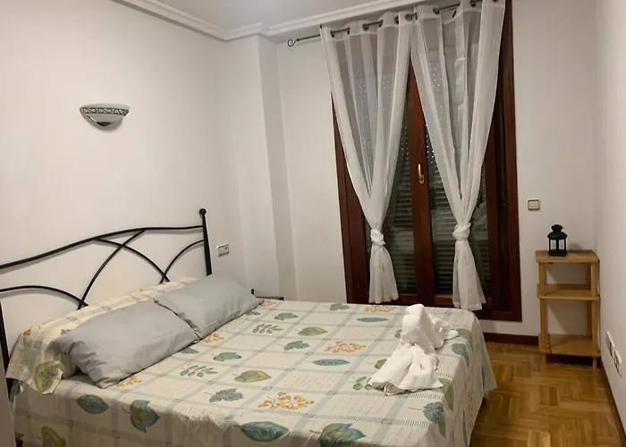 Apartament Albarelo - Tranquilo Y Buen Acceso - 2 Hab Y 2 Banos - Vut-4644-as *